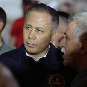 bakan yerlikaya sindirgida enkaz altindaki 1 kisi hayatini kaybetti 29 yarali var 68 kirsal mahallemizde calismalar tamamlandi gj4b4w4W