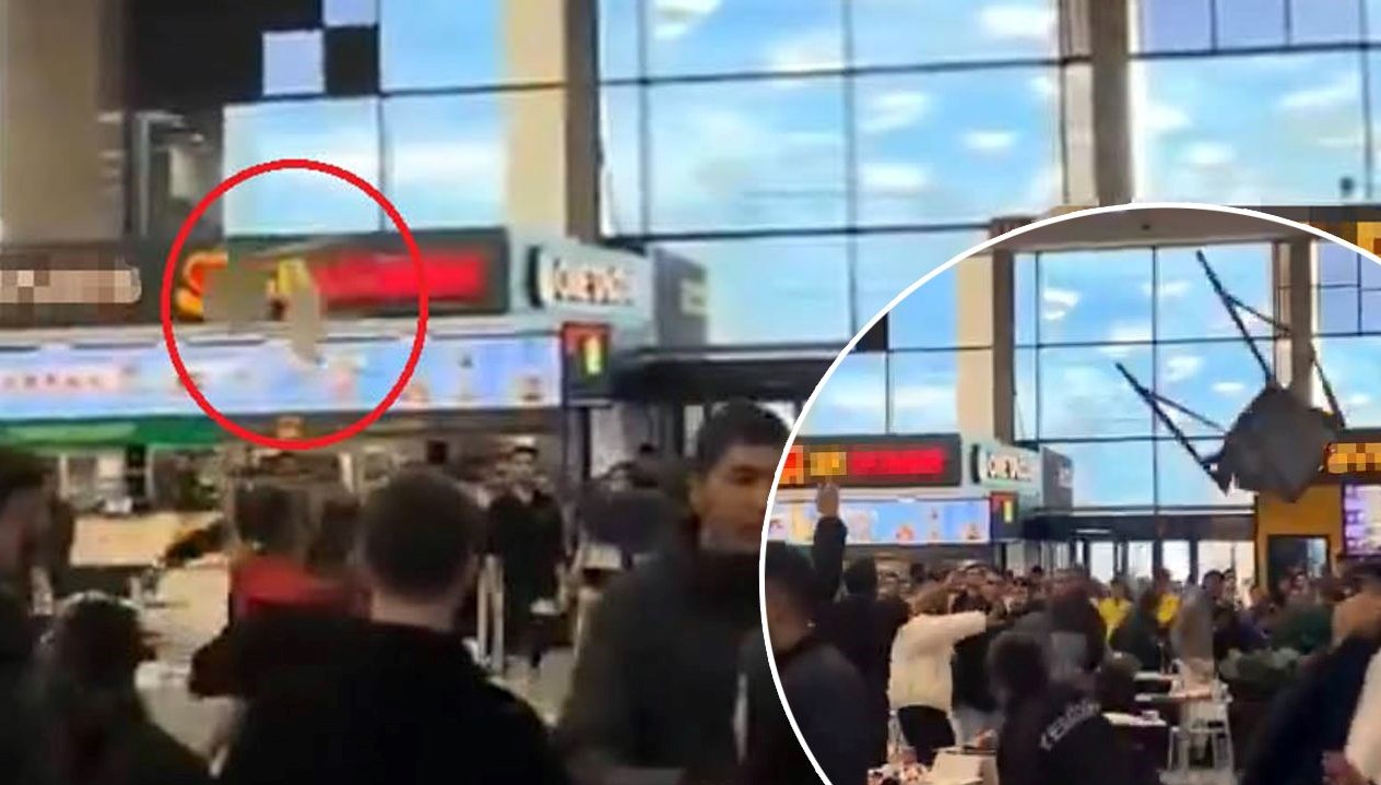 avmde yemek kati karisti sandalyeler havada ucustu gEBTkUqC.jpg