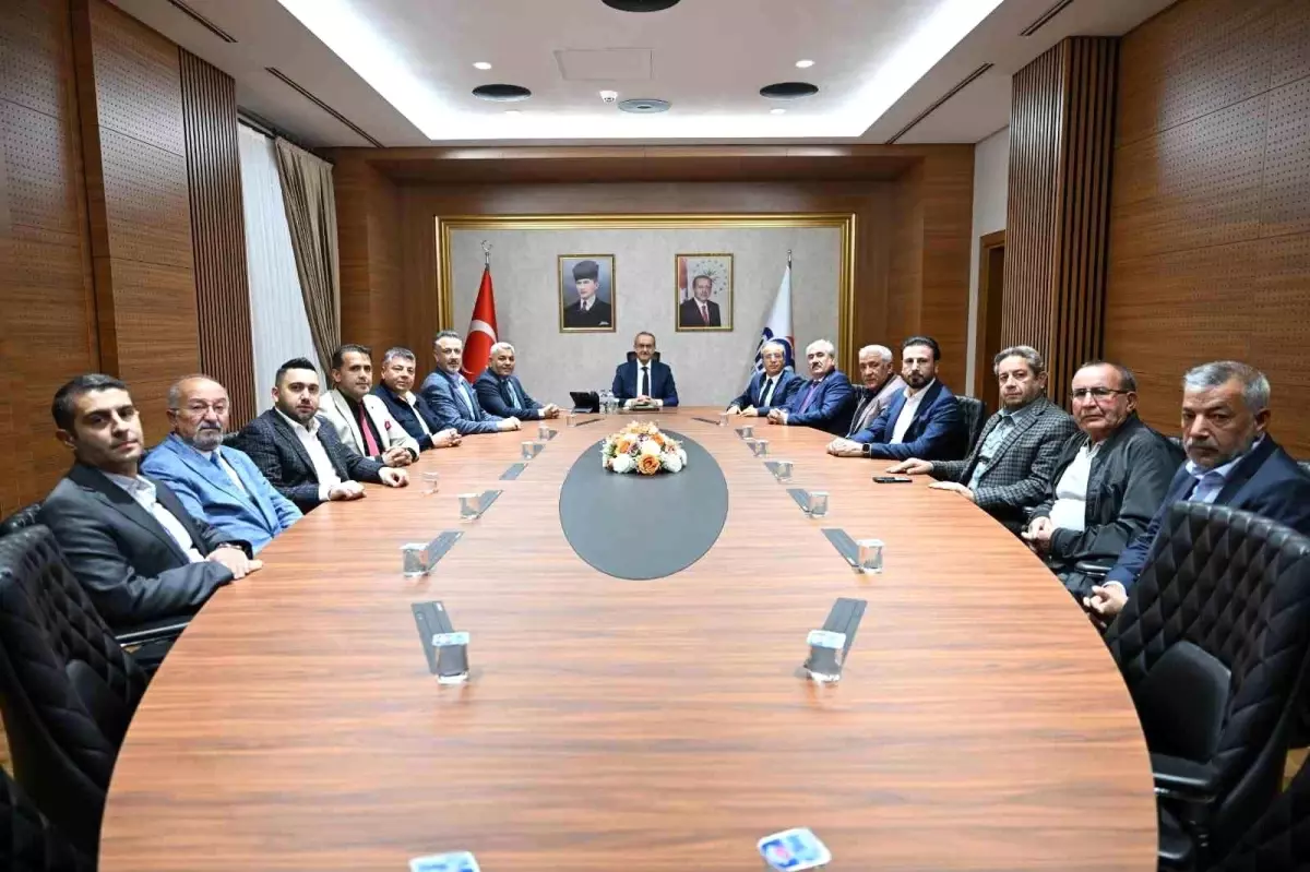 mtso baskani sadikoglundan vali yavuza ziyaret RdzSBmE2