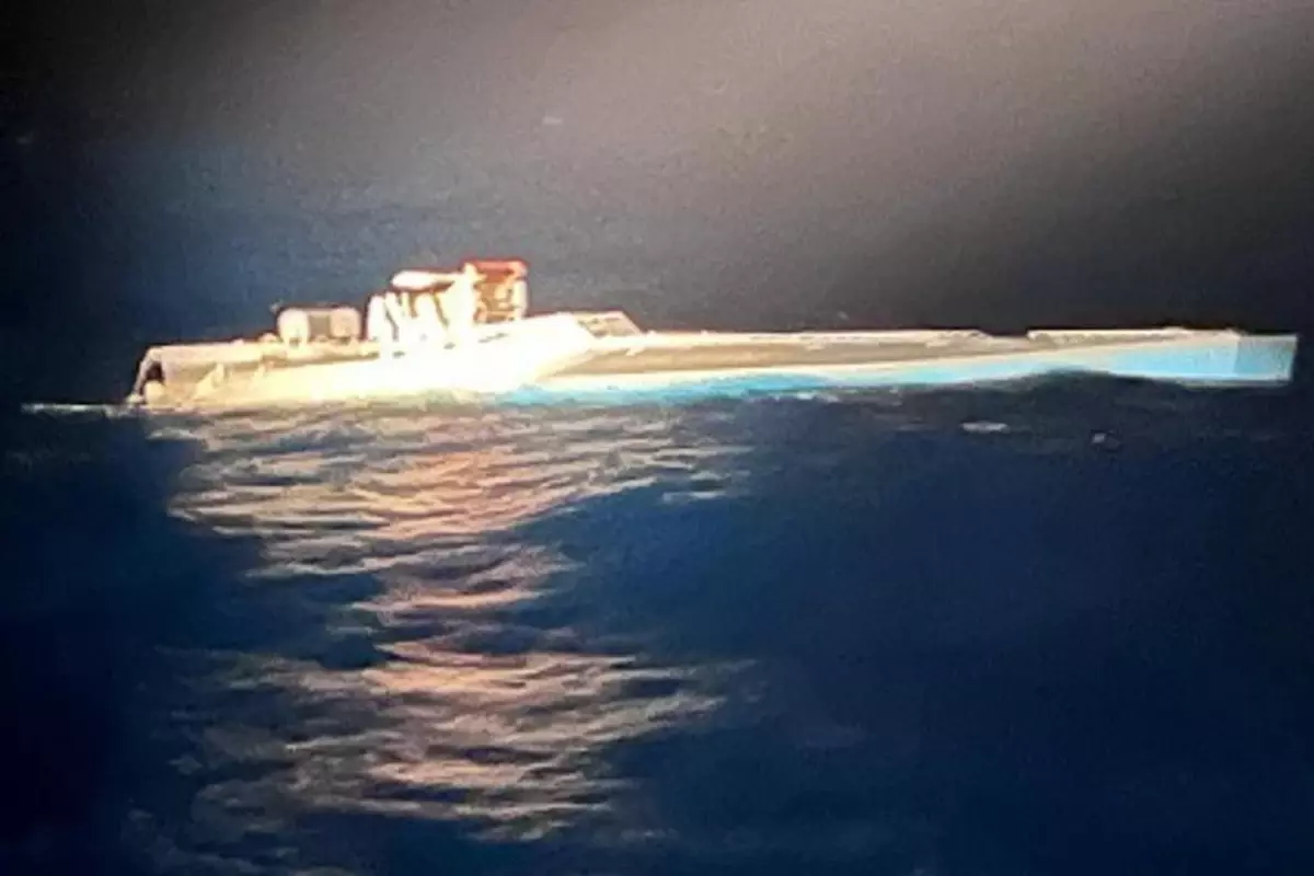 atlas okyanusunda 17 ton uyusturucu madde tasiyan denizalti ele gecirdi YeIpeCBL.jpg