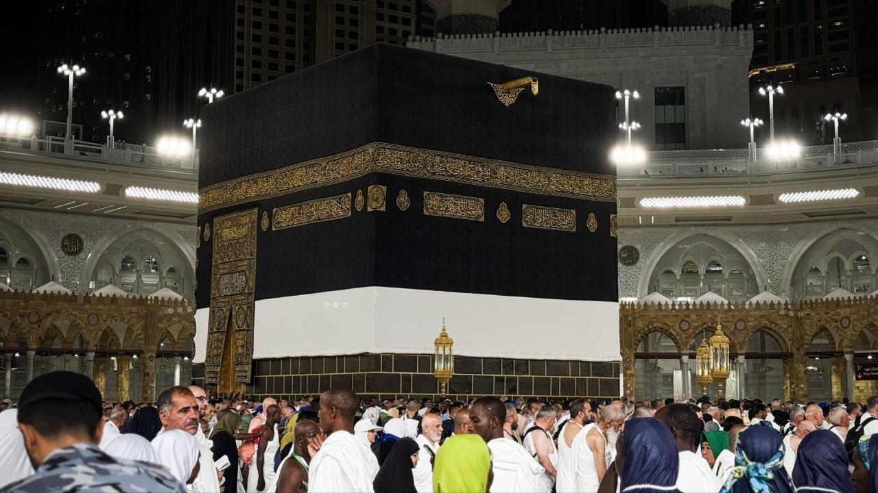 hac kurasi yarin 18 milyon haci adayi buyuk bir merakla bekliyor bQQS66st.jpg