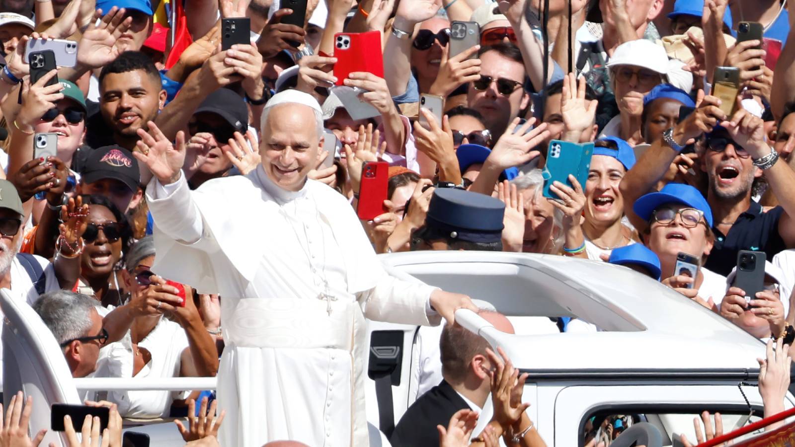 papadan bari seria yorumu butun halklar icin adalet adina birlikte calismanin yollarini aramaliyiz F3zz4TZD.jpg