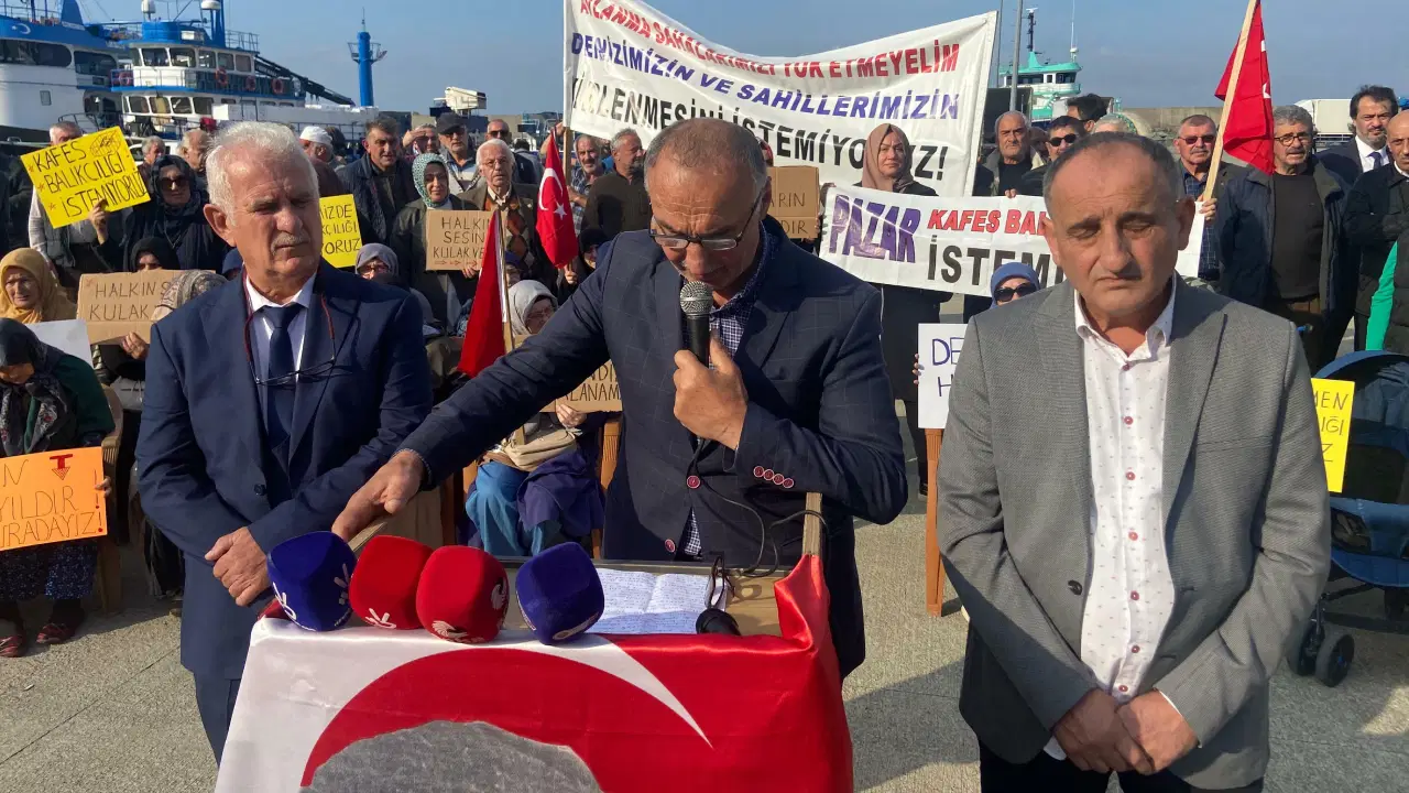 pazarli balikcilarindan mahkemenin ced olumlu kararina tepki mucadeleden bir adim geri atmayacagiz 7s7e2rS3.jpg