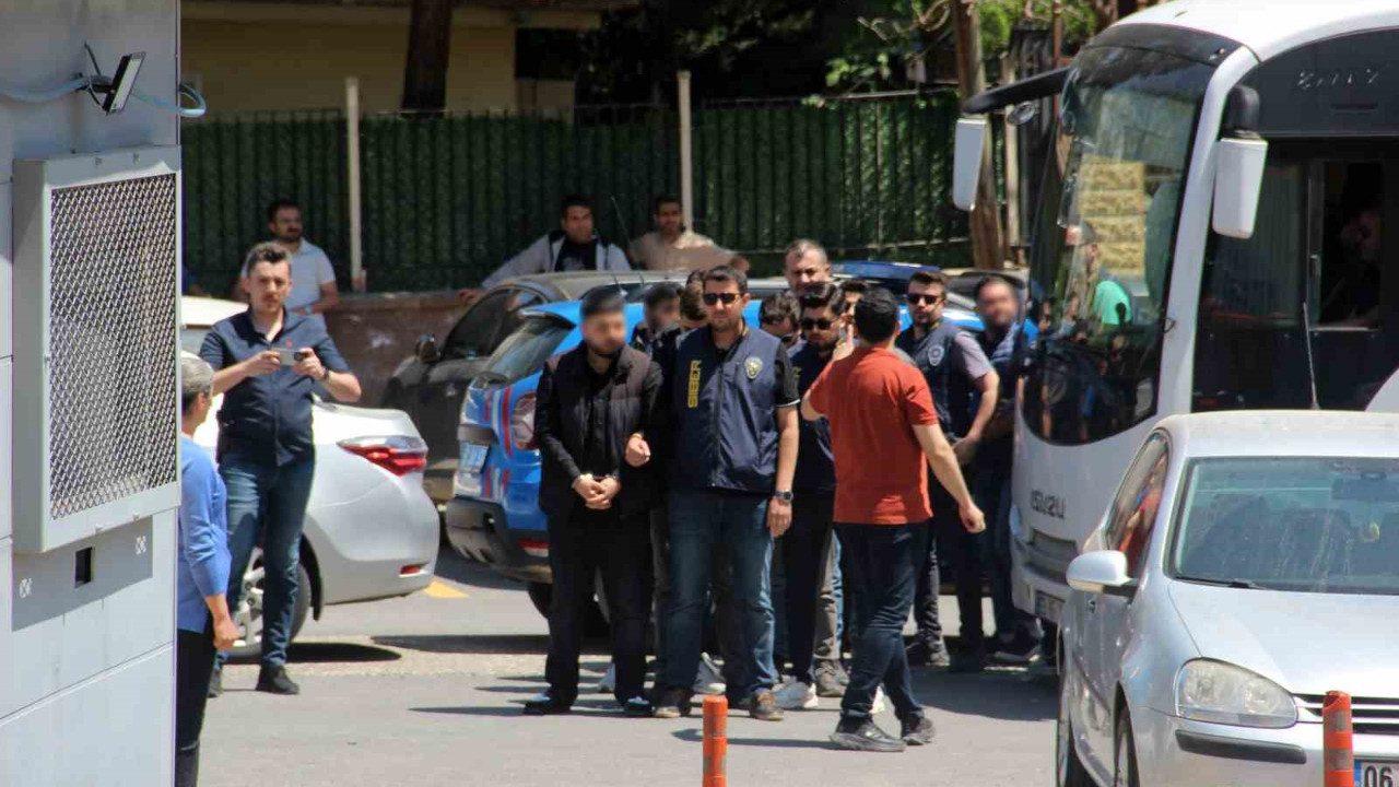 Şanlıurfa’da Dev Siber Dolandırıcılık Operasyonu: 42 Kişi Gözaltında