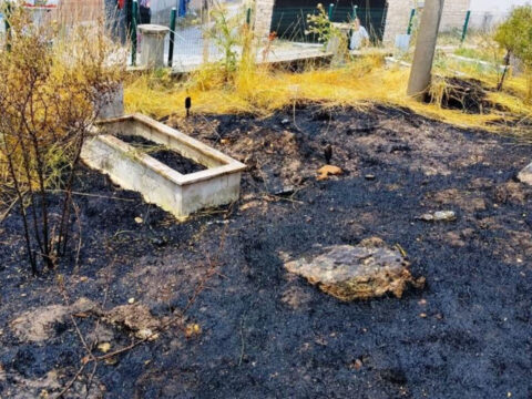 Kutahya emette mezarlik yangini 10 kabir zarar gordu H7QTqzNC