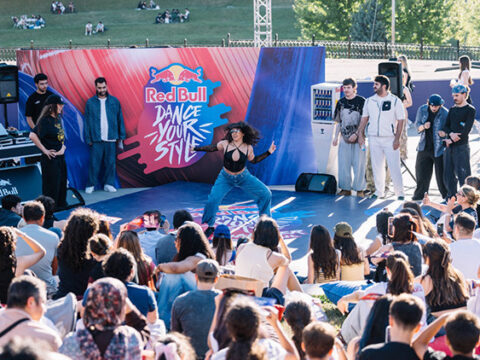 Red bull dance your style turkiye finali dans tutkunlarini kadikoyde bulusturacak 31xYjlZD